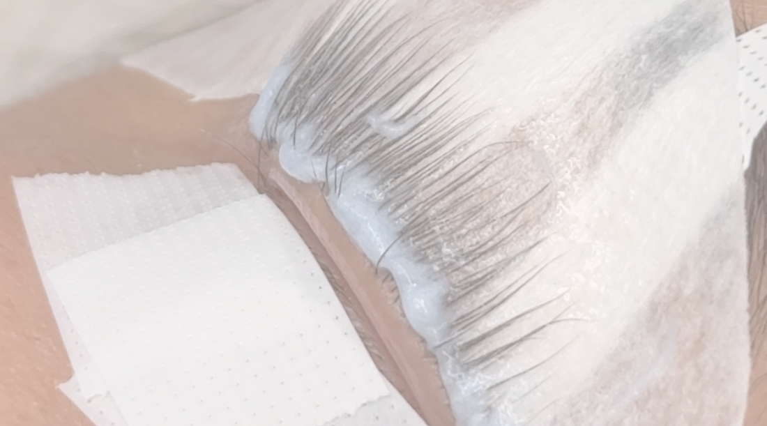 Is the Korean Lash Lift Method Beginner-Friendly?